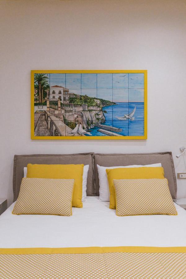 Casa La Bifora Lejlighed Sorrento Eksteriør billede