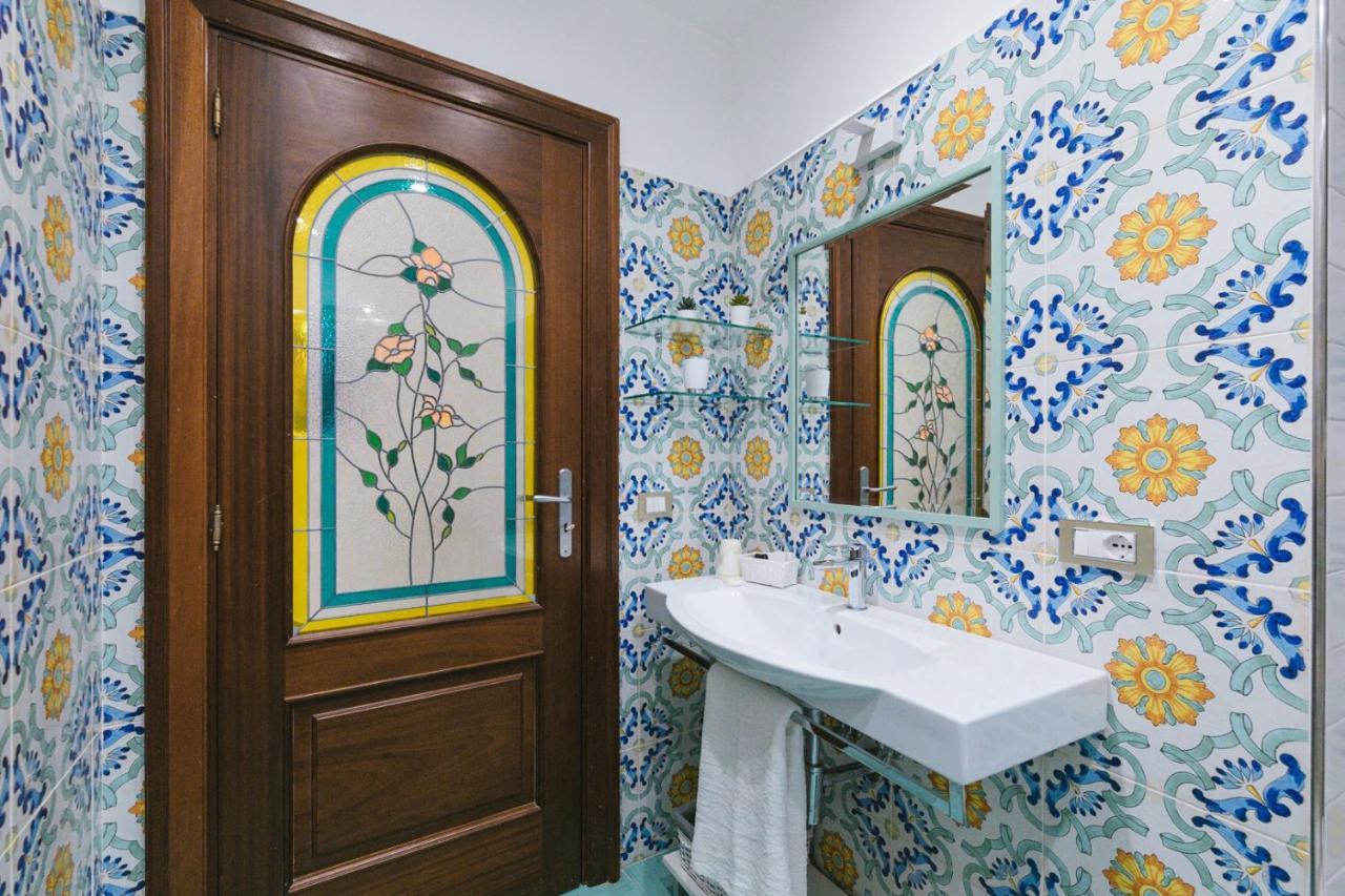 Casa La Bifora Lejlighed Sorrento Eksteriør billede